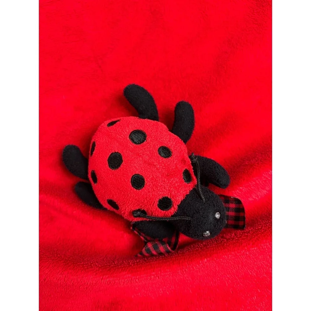 FAST SHiP Bearington Collection Lovey Ladybug Satin Trim Security Blanket Red